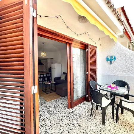 Cozy Apartment, Only 3 Min Walk From The Beach In Los Gigantes Acantilado de los Gigantes