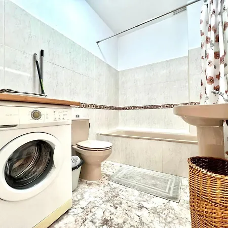 Cozy Apartment, Only 3 Min Walk From The Beach In Los Gigantes *