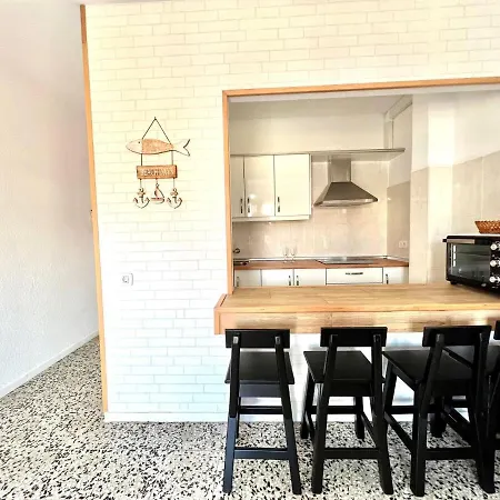 Cozy Apartment, Only 3 Min Walk From The Beach In Los Gigantes Appartement