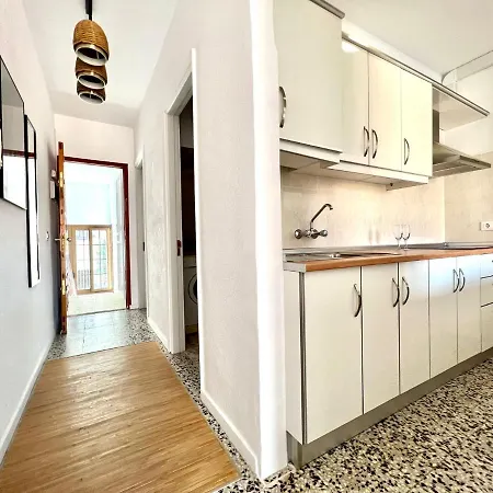Cozy Apartment, Only 3 Min Walk From The Beach In Los Gigantes Appartement