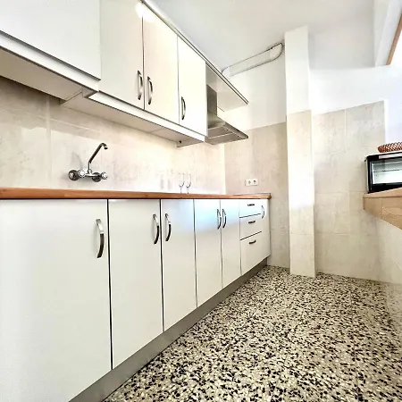 Cozy Apartment, Only 3 Min Walk From The Beach In Los Gigantes Appartement
