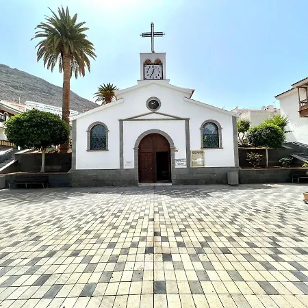 Cozy Apartment, Only 3 Min Walk From The Beach In Los Gigantes