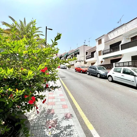 Cozy Apartment, Only 3 Min Walk From The Beach In Los Gigantes * Acantilado de los Gigantes
